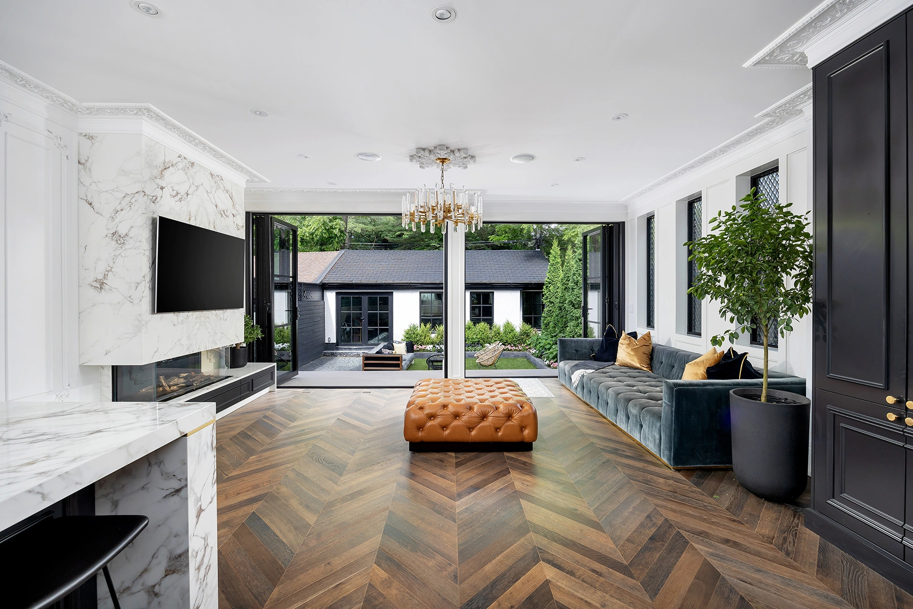 277 Indian Road-36-above